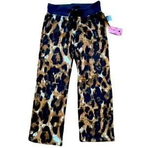 Rue 21 “tarea” Size M Fleece Pants